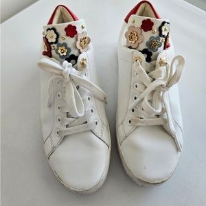 Women's Michael Kors Mindy Lace-Up Leather Sneakers White w/Floral Studs Sz 6